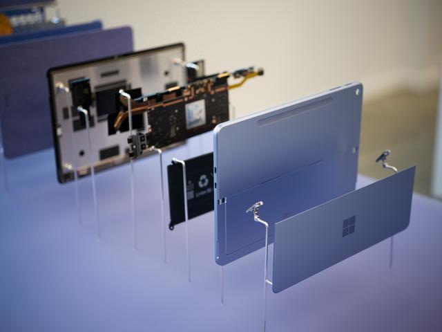 取消磁吸充电接口 转而采用USB-Cpg电子微软新款Surface设备(图1) 取消磁吸充电接口 转而采用USB-Cpg电子微软新款Surface设备(图1)